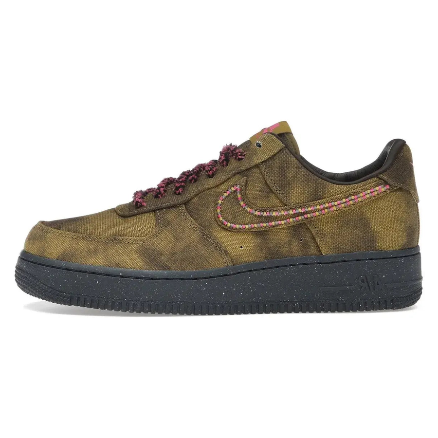 Nike Air Force 1 Low '07 QS Boucle Desert Moss Fierce Pink
