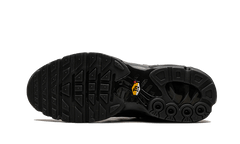 A-COLD-WALL x Nike Air Max Plus Black
