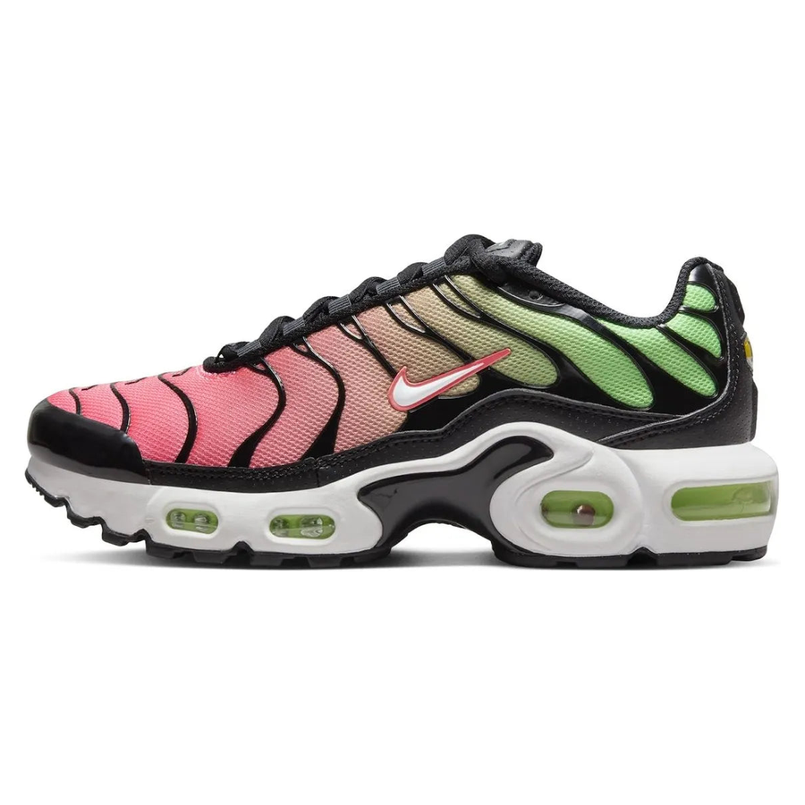 Nike Air Max Plus Black Green Strike Flash Crimson White