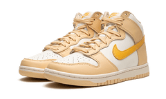 Nike Dunk High Pale Vanilla
