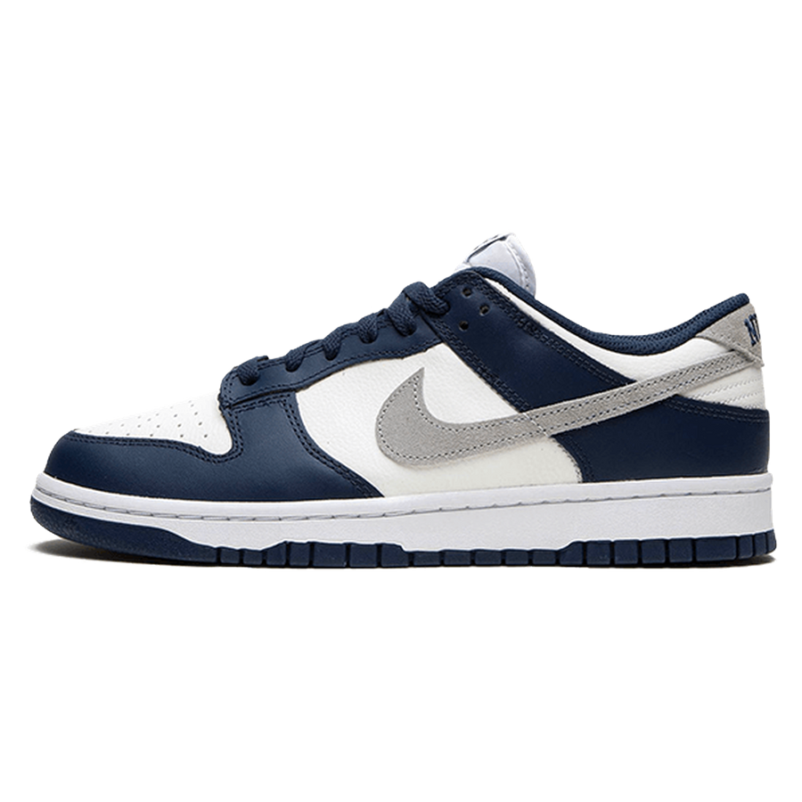 Nike Dunk Low Summit White Midnight Navy