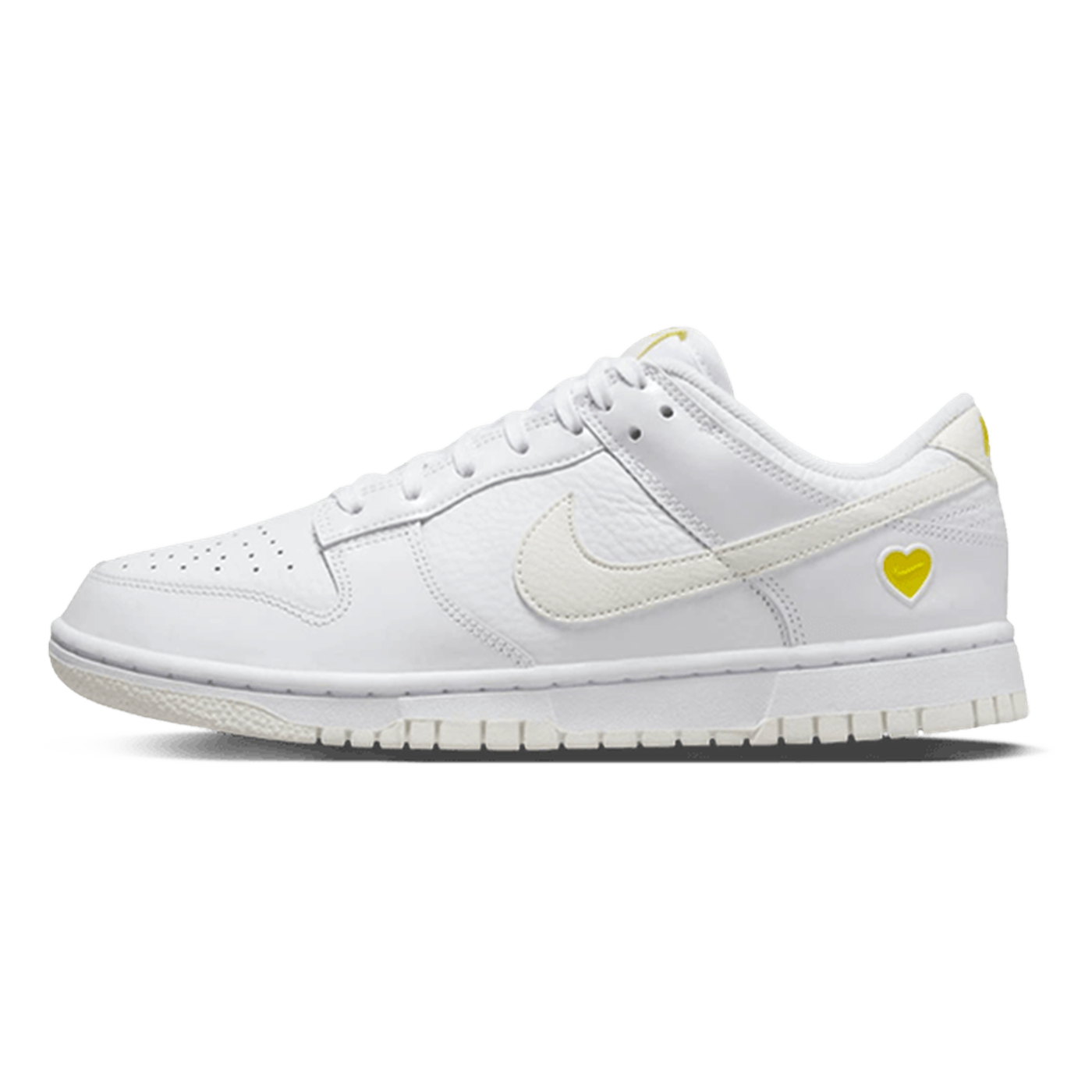 Nike Dunk Low Yellow Heart
