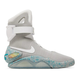 Nike MAG Back to the Future (2016)