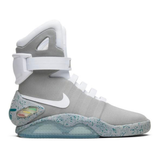 Nike Mag Návrat do budoucnosti (2016)