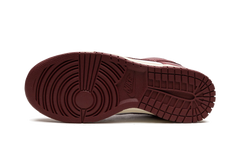 Nike Dunk Low PRM Team Red