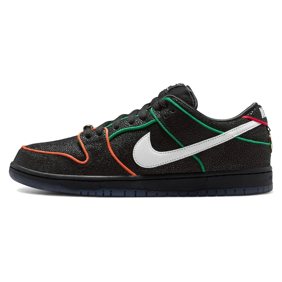 Nike SB Dunk Low Bronx Girls Skate
