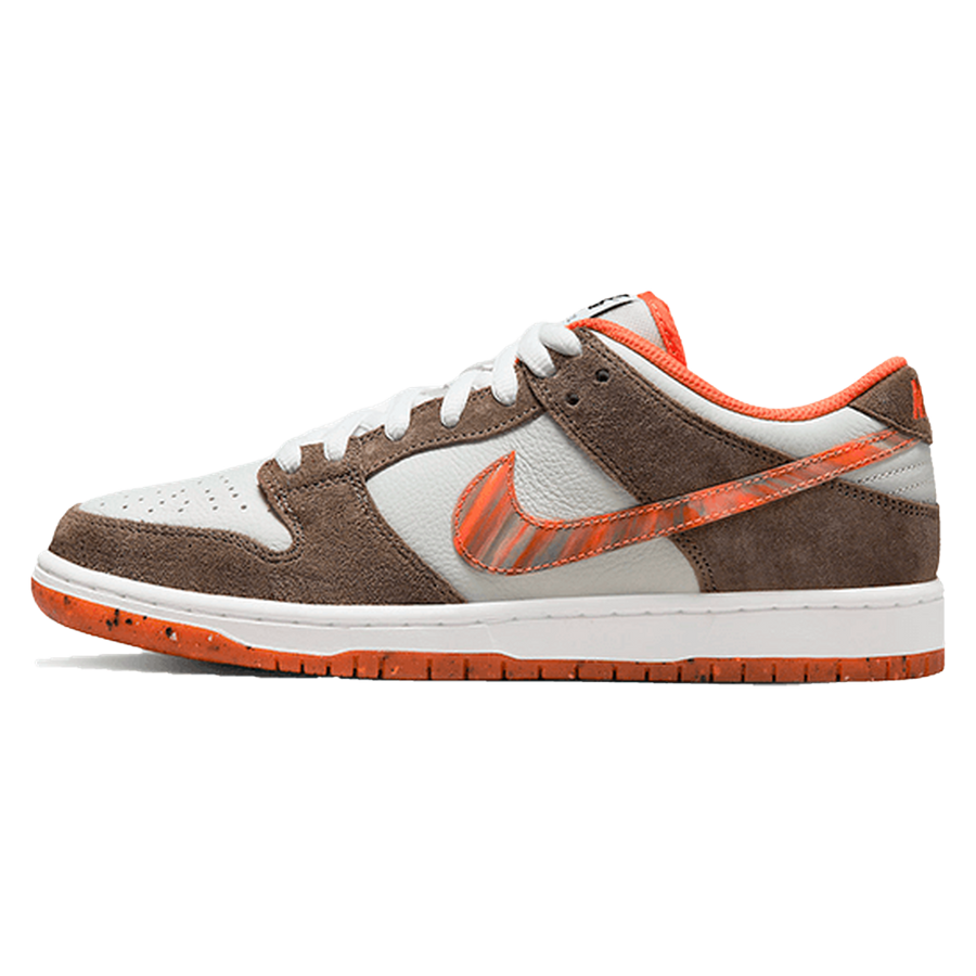 Nike SB Dunk Low Crushed D.C.