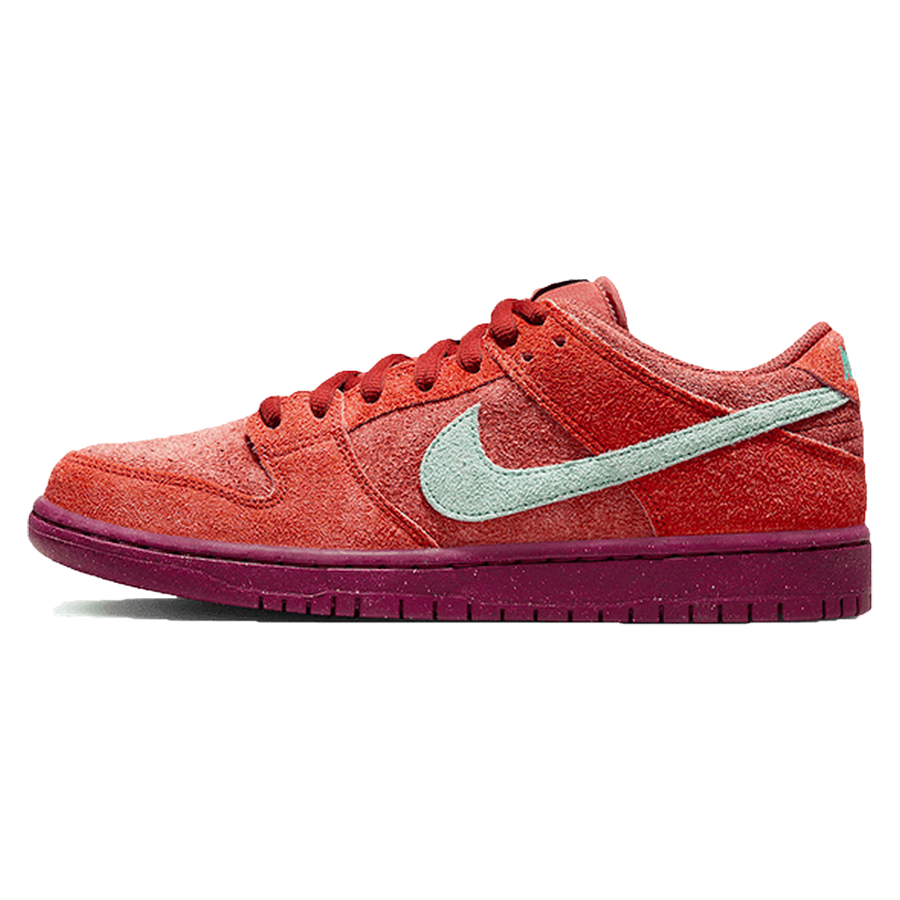 Nike SB Dunk Low Mystic Red