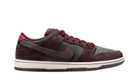 Riot Skateshop x Nike SB Dunk Low "Mahogany"