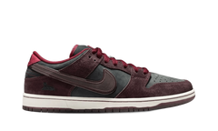 Riot Skateshop x Nike SB Dunk Low "Mahogany"