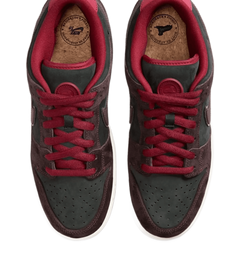 Riot Skateshop x Nike SB Dunk Low "Mahogany"