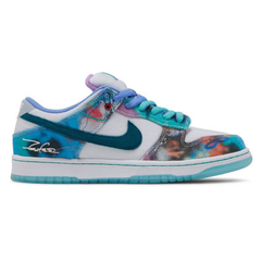 Nike SB Dunk Low x Futura Laboratories