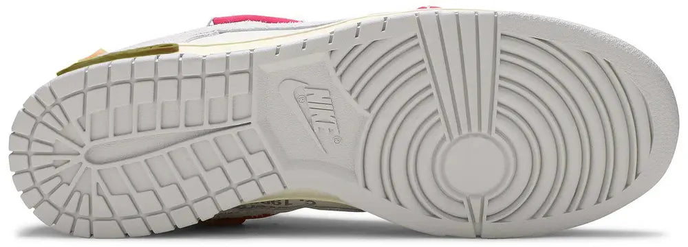 Off-White x Dunk Low Lot 17 of 50