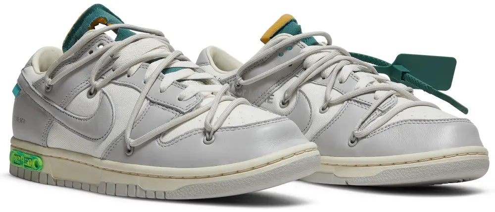 Off-White x Dunk Low Lot 42 of 50