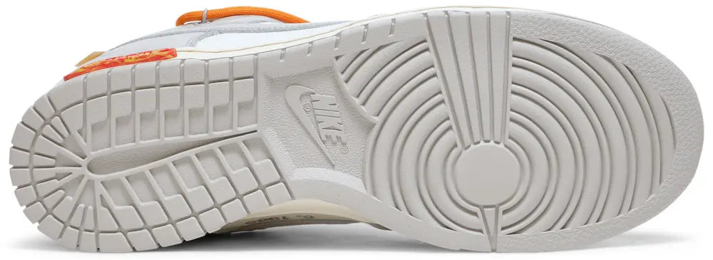 Off-White x Dunk Low Lot 44 of 50