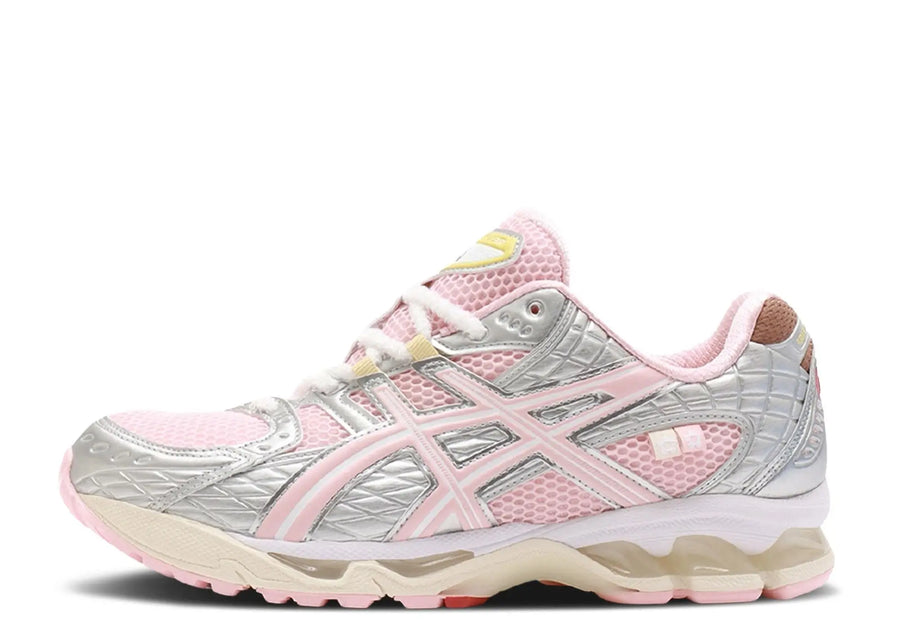 Vandy The Pink x atmos x Asics Gel-Nimbus 10.1 Banana Split Strawberry