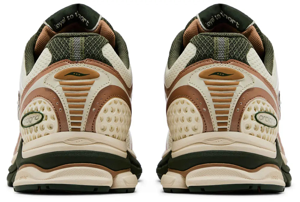 Saucony ProGrid Triumph 4 Saucony & Friends Seanella Abraham