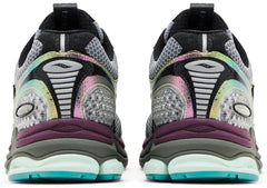 Saucony ProGrid Triumph 4 Winter Solstice Holographic