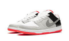 Nike SB Dunk Low Infrared