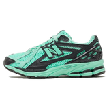 Size? x New Balance 1906R Green Black