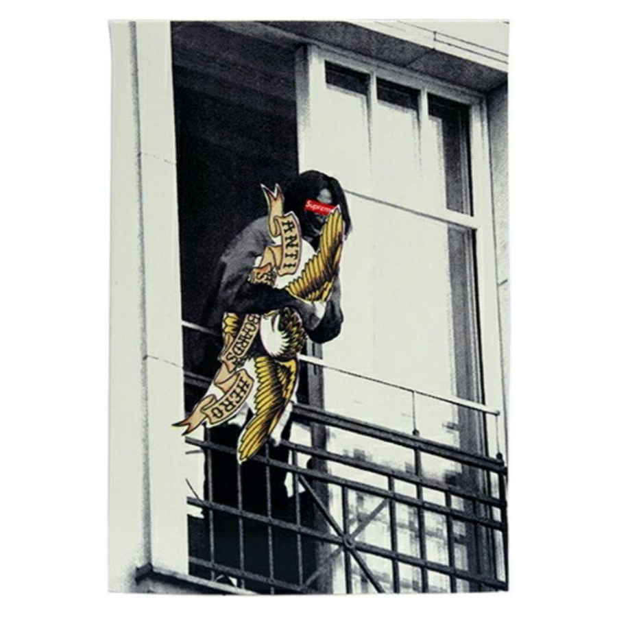 Supreme ANTIHERO Balcony