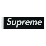 Supreme box logo z uhlíkových vláken