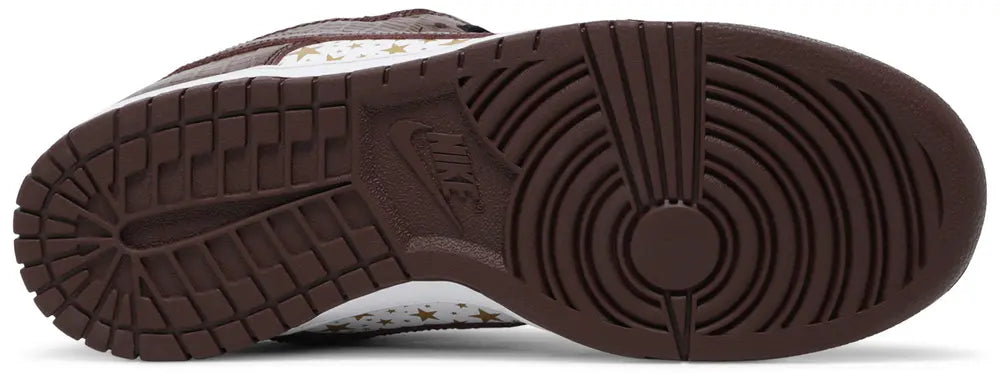 Nike SB Dunk Low Supreme Stars Barkroot Brown