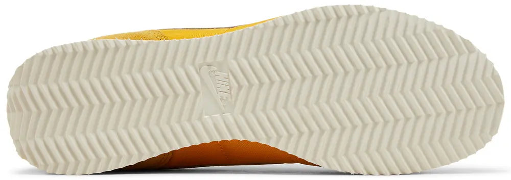 Nike Cortez Textile Yellow Ochre Gorge Green