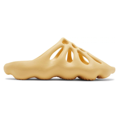 Yeezy 450 Slide Cream