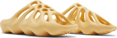 Yeezy 450 Slide Cream