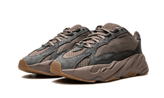 Yeezy 700 V2 Mauve