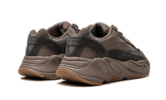 Yeezy 700 V2 Mauve