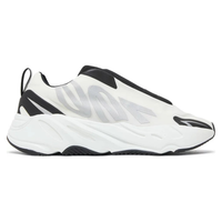 Yeezy Boost 700 MNVN Laceless Analog