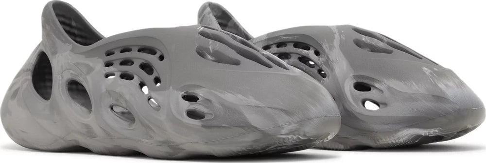 Yeezy Foam Runner MX Granite
