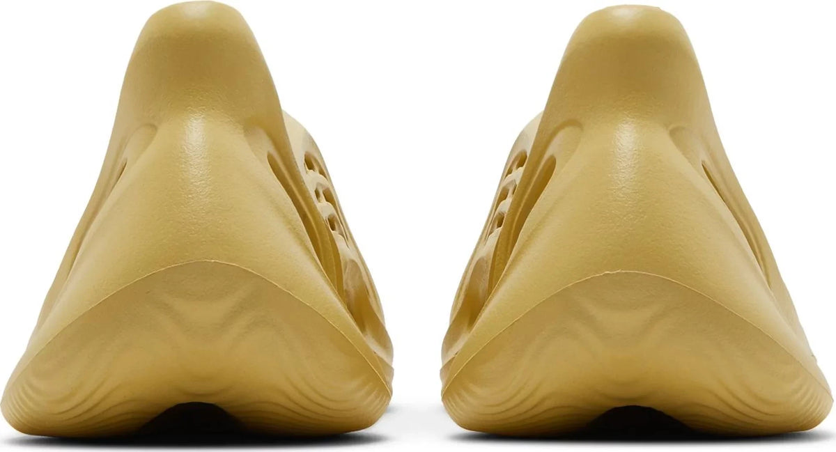 Yeezy Foam Runner Sulfur