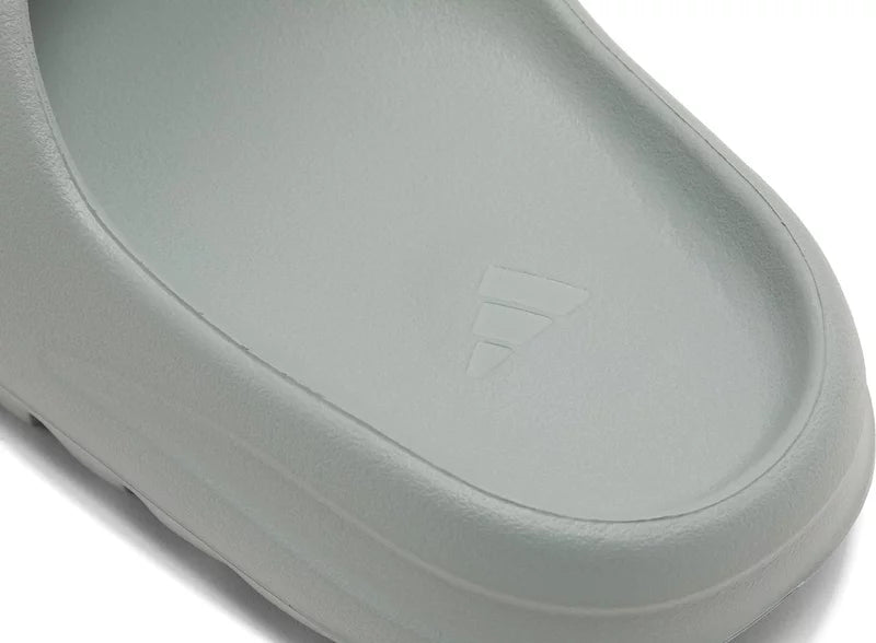 Yeezy Slide Salt