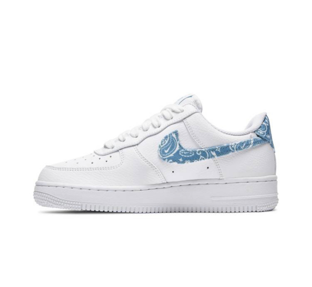 Air Force 1 Low ’07 Essential White Worn Blue Paisley