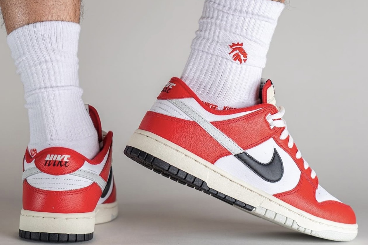 Nike Dunk Low Chicago Split: Ikona Sneakerów w Nowym Wydaniu