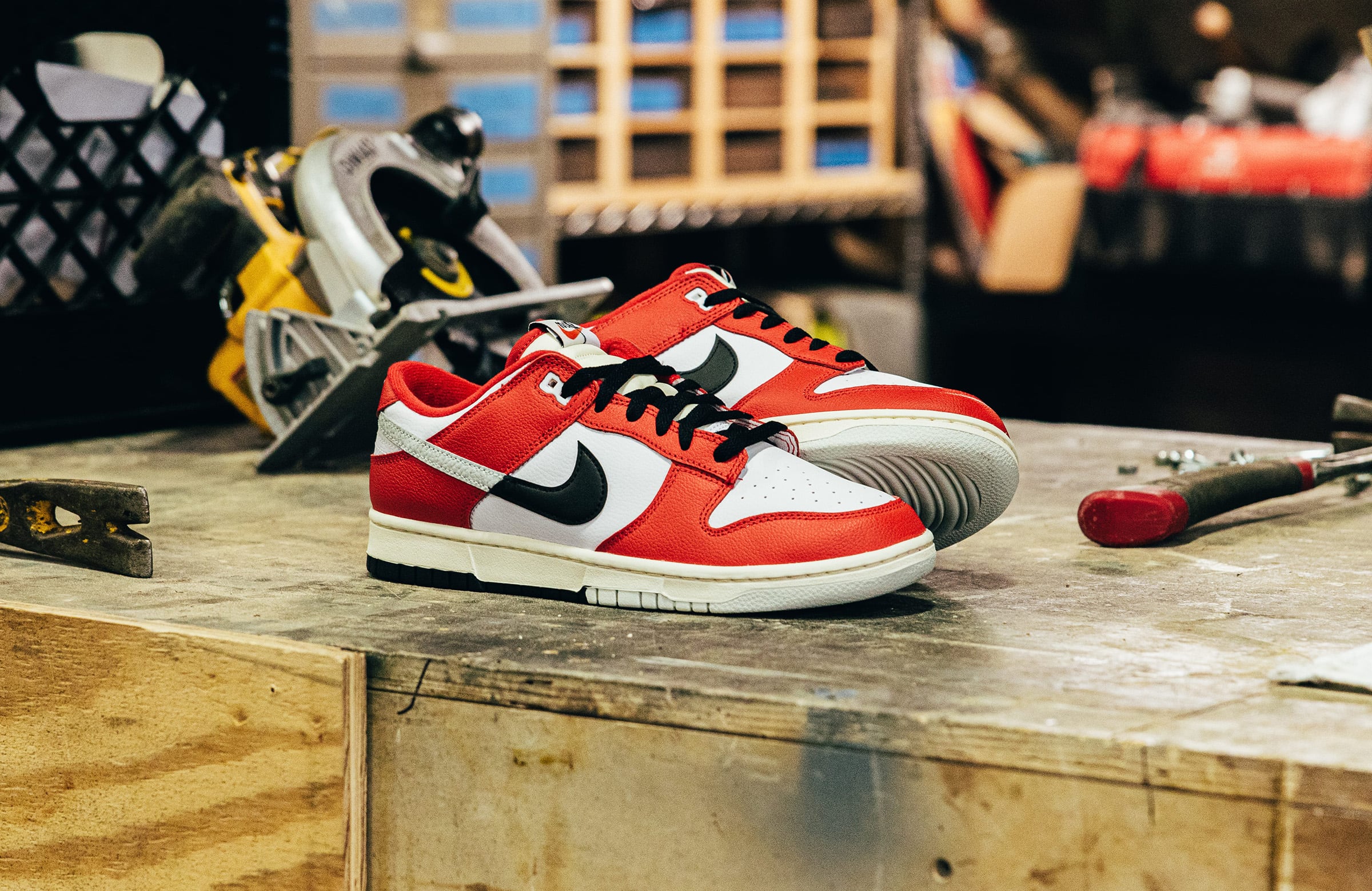 Nike Dunk Low Chicago Split: Odkrywając Klasyczne Buty
