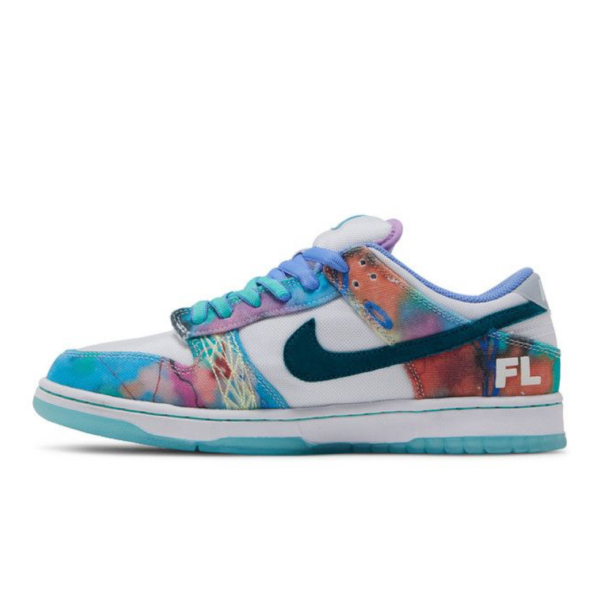 Nike SB Dunk Low x Futura Laboratories