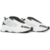 Yeezy Boost 700 MNVN Laceless Analog - Image 5