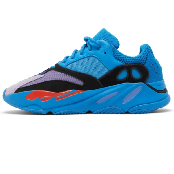 Yeezy Boost 700 Hi-Res Blu 2